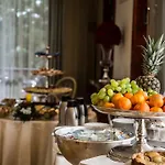 Lh Domus Caesari Hotel