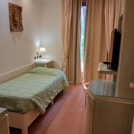 Ξενοδοχείο Lh Domus Caesari Marino