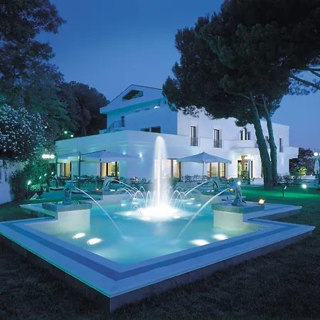 Ξενοδοχείο Lh Domus Caesari 4*