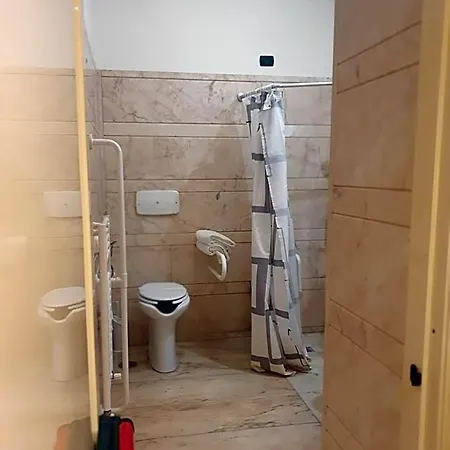 Lh Domus Caesari 4* מרינו