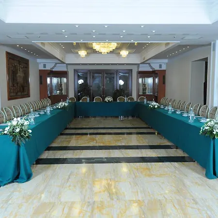 Otel Lh Domus Caesari