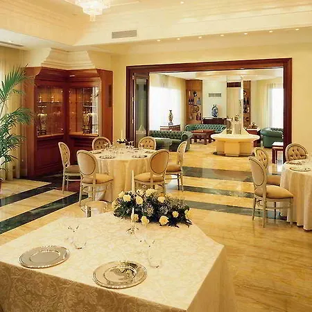 Lh Domus Caesari 4* Marino