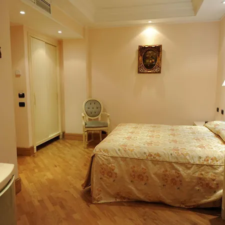 Lh Domus Caesari 4* Marino