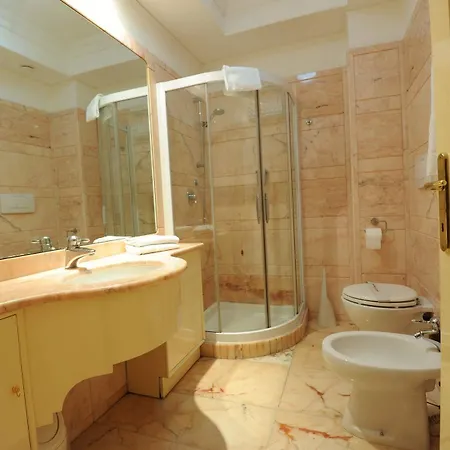 Lh Domus Caesari 4* Marino