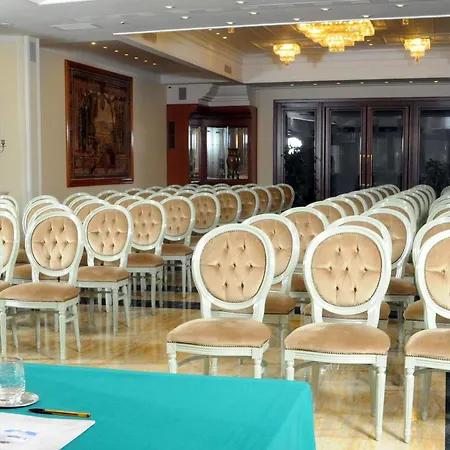 Ξενοδοχείο Lh Domus Caesari