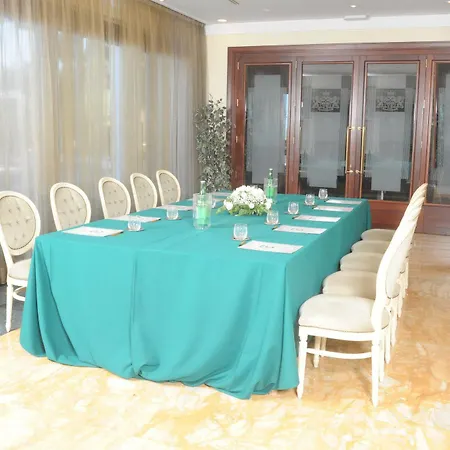 Hotel Lh Domus Caesari Marino
